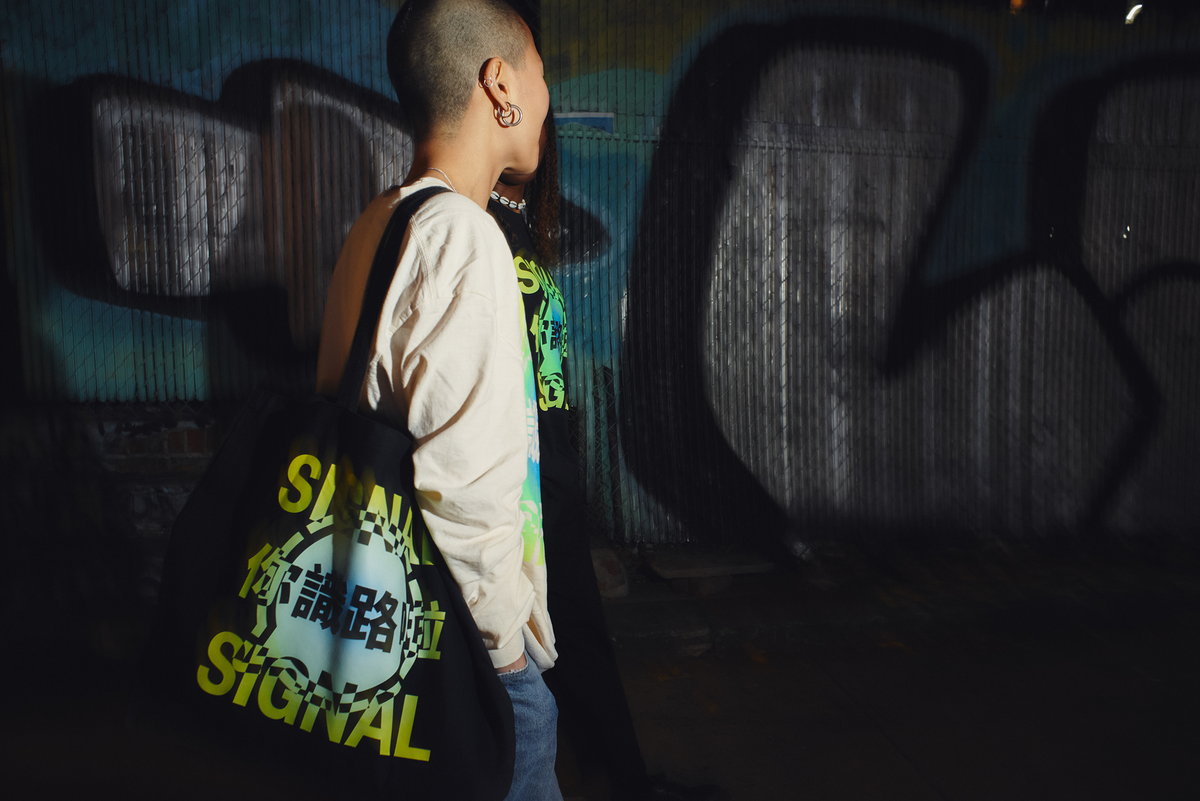 Technicolor Bubble Tote Bag (BLACK) – Signal Store